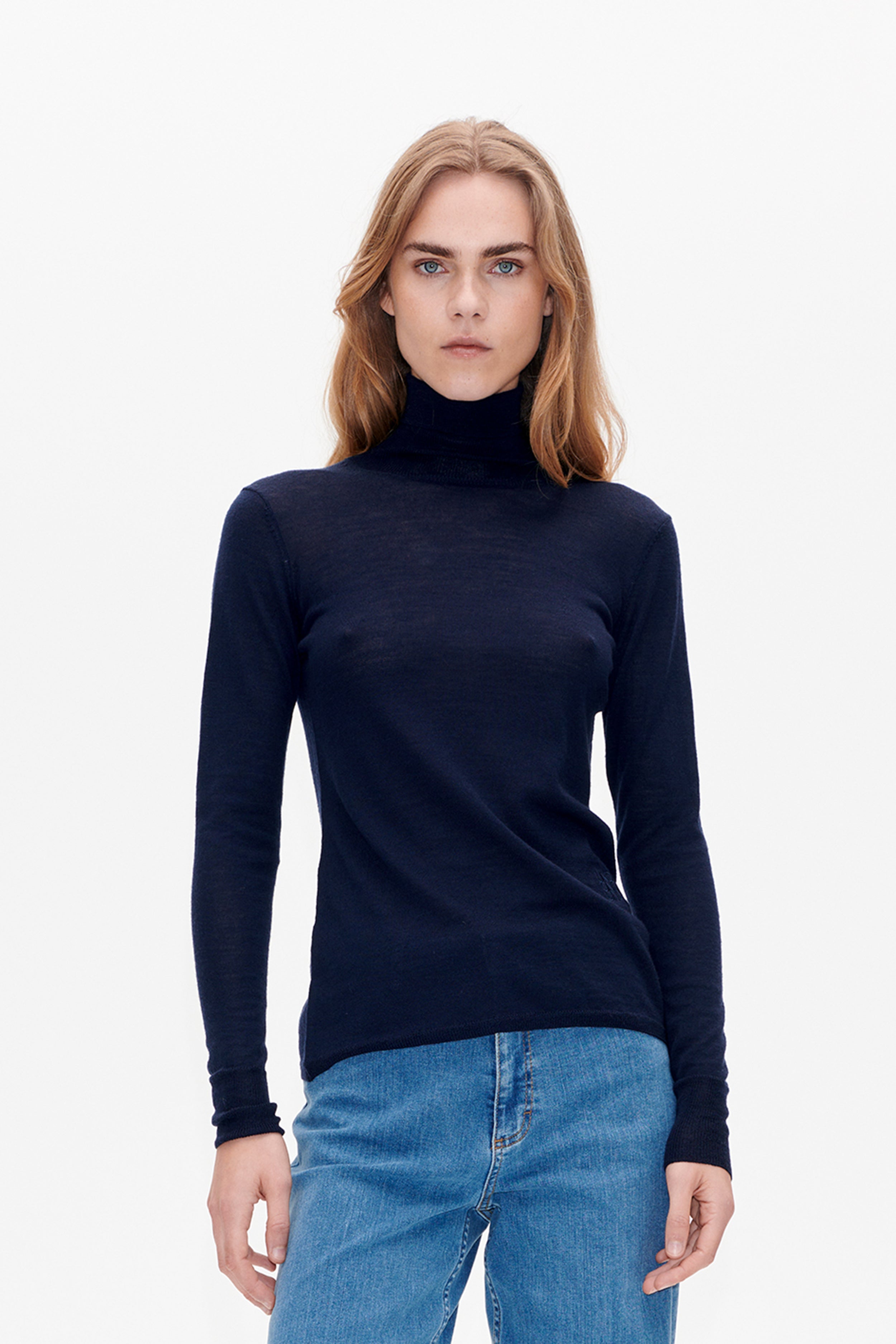 22067_7639_DETAIL.jpg media file