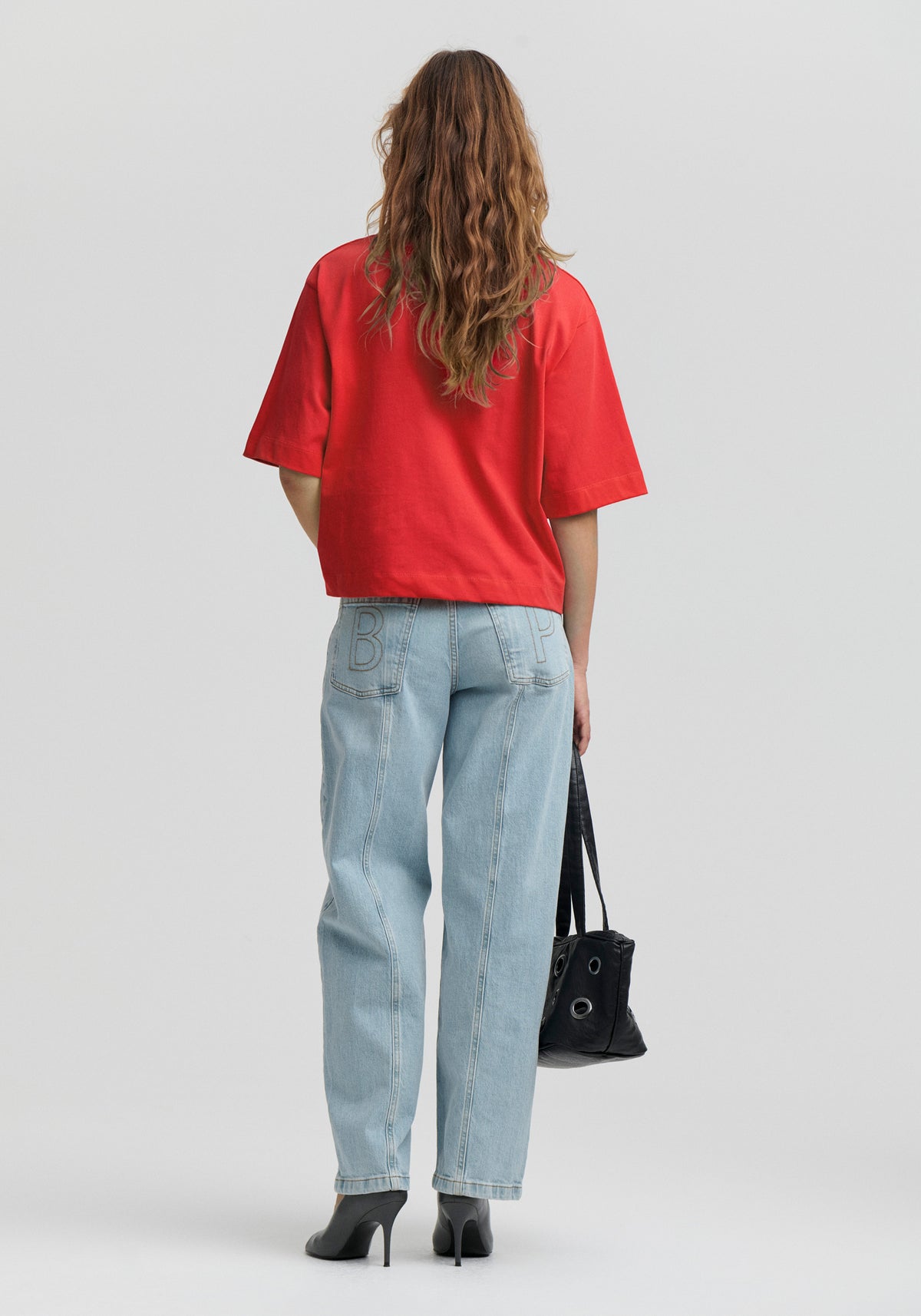 JIANA T-SHIRT | Karmosinrød