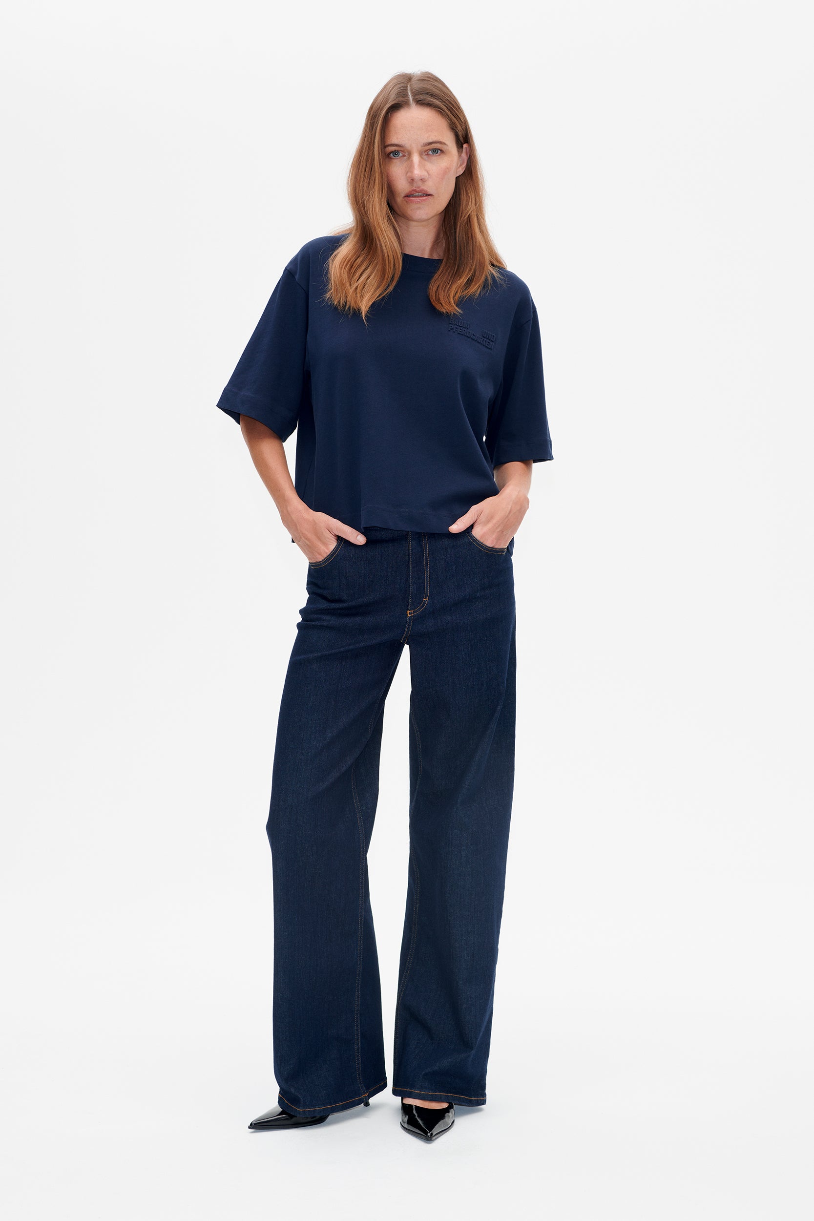 22135_7821_Lookfront.jpg mediefil