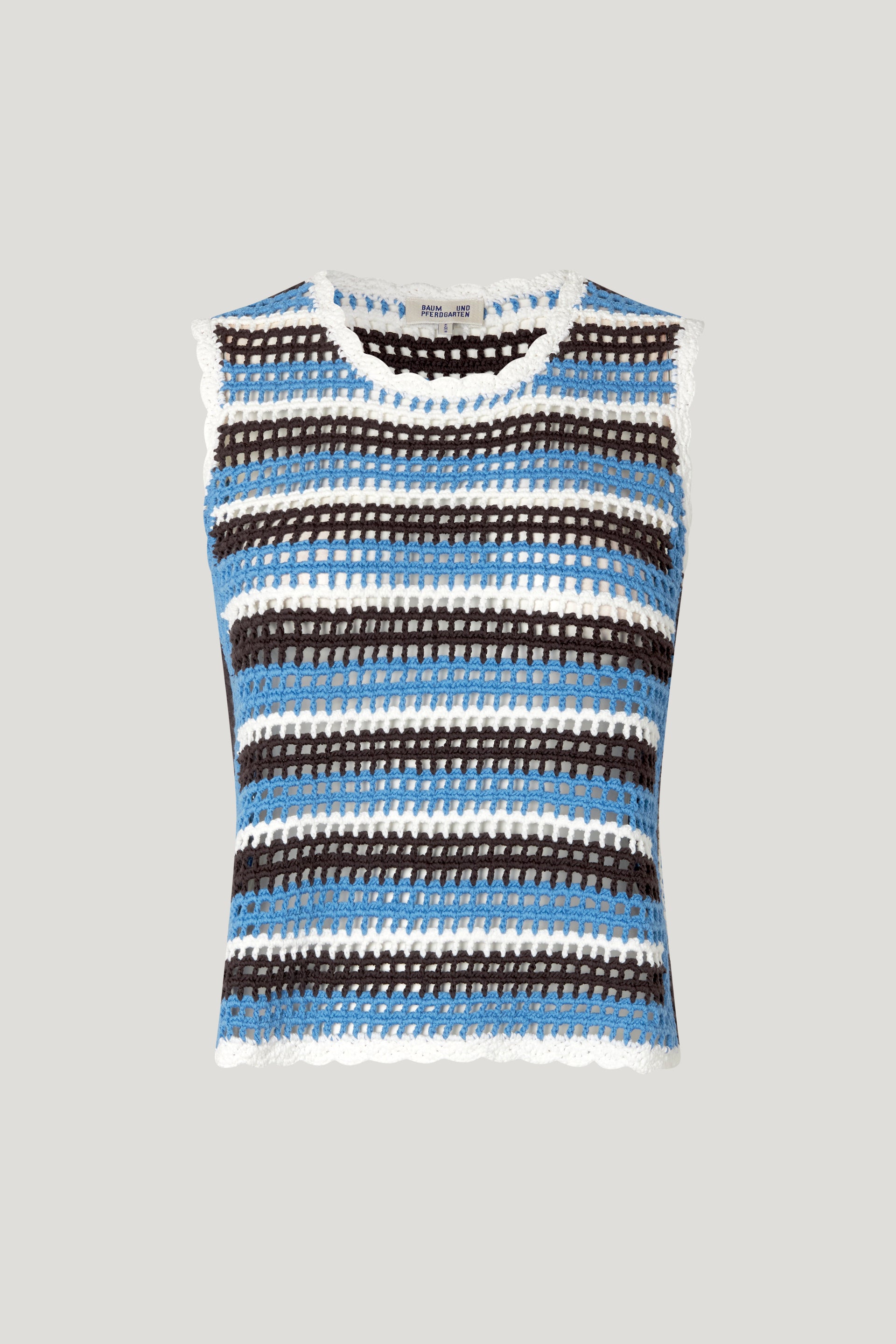 23743_7868_Packfront.jpg media file