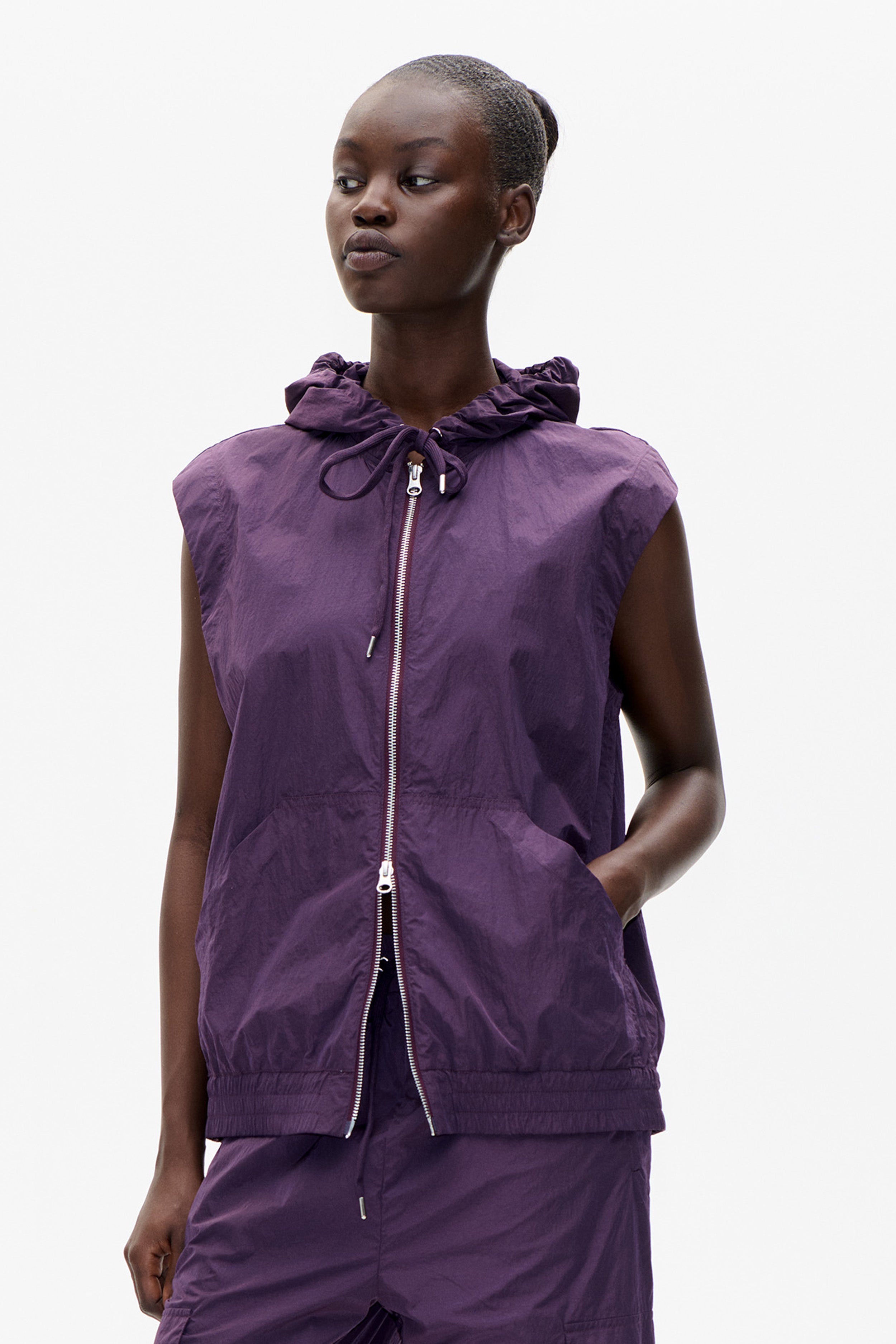 24259_6022_DETAIL.jpg media file