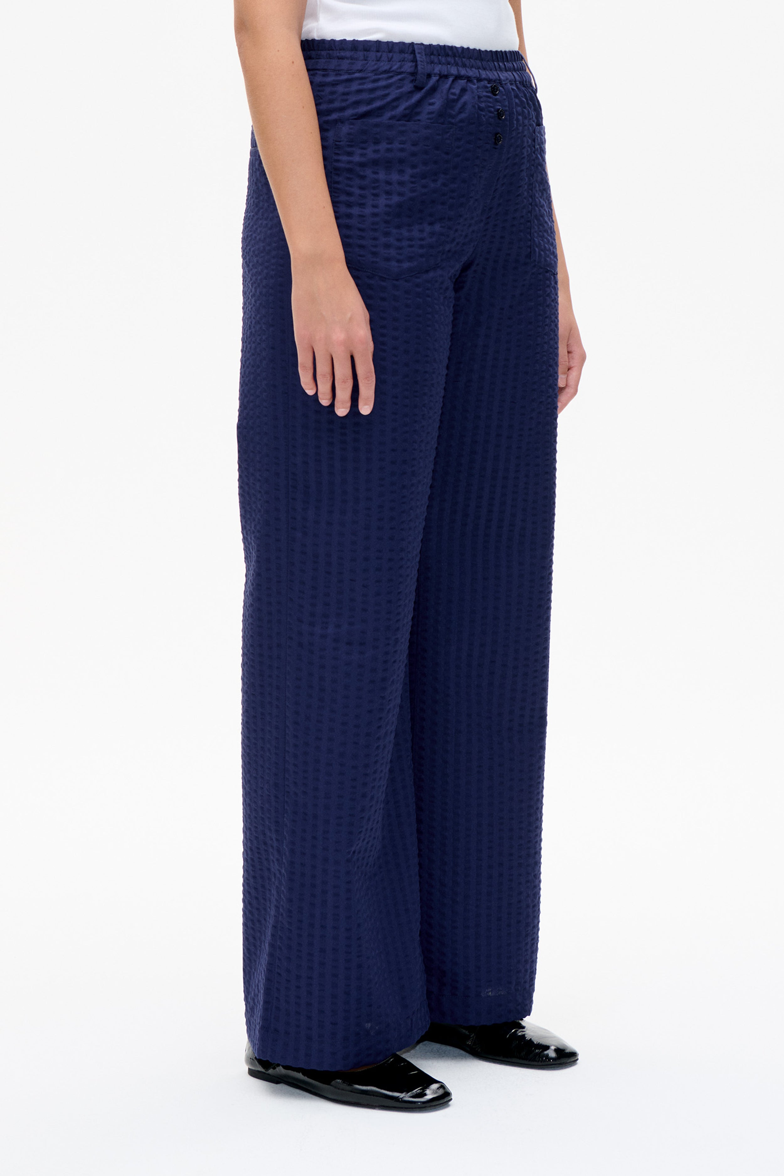 24318_7198_DETAIL.png media file