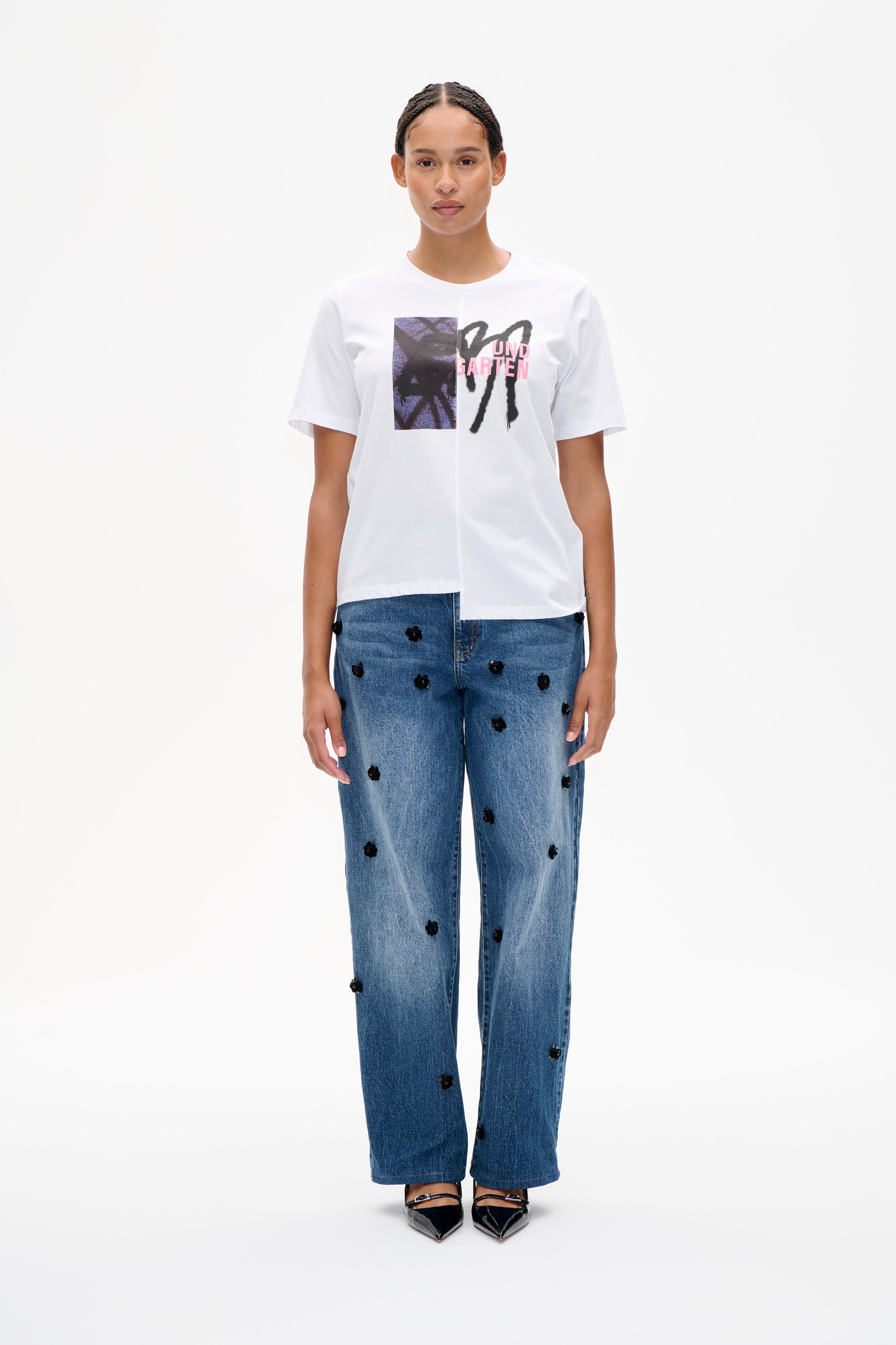 24443_7563_1.jpg media file