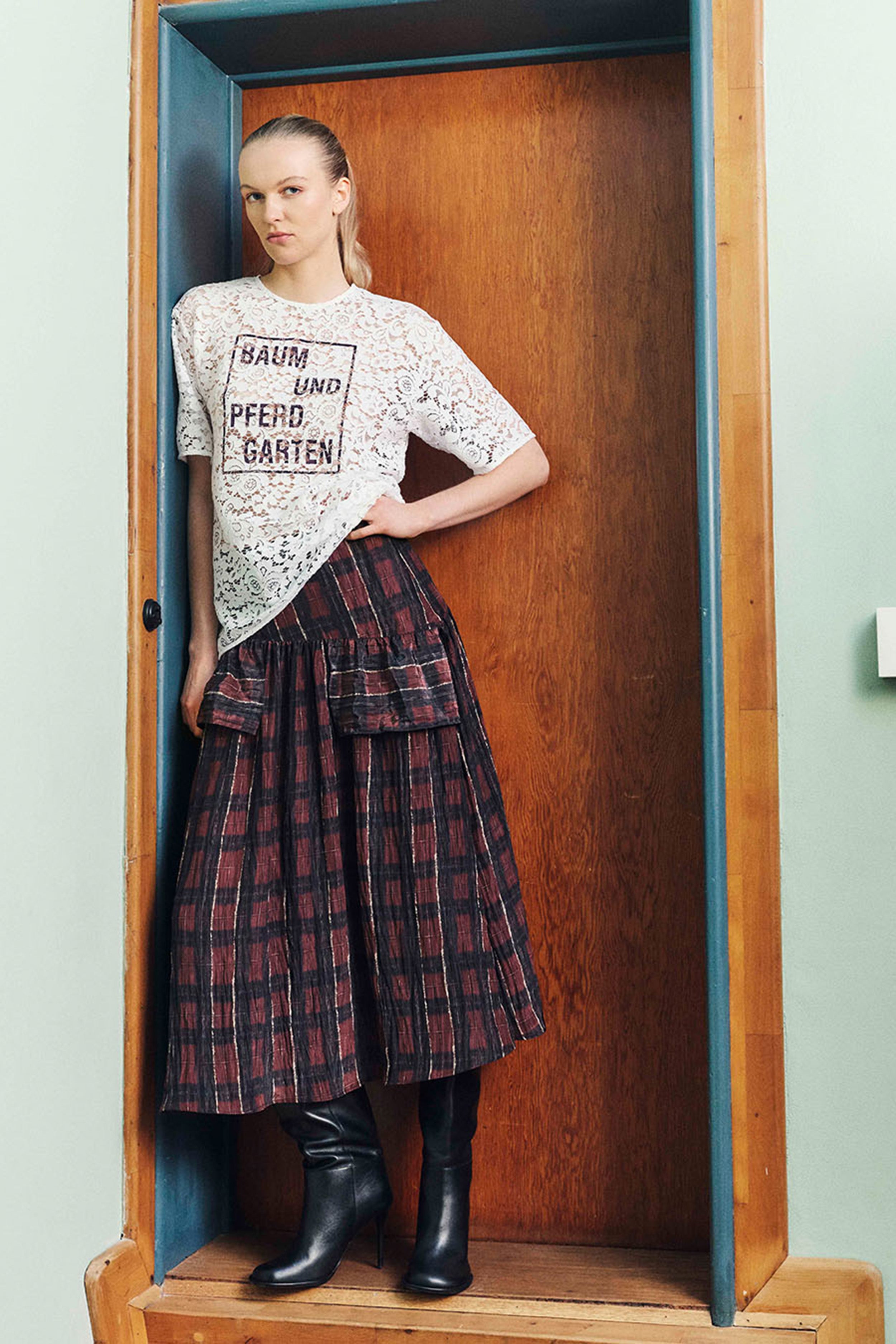 24487_4039_CAMPAIGN.jpg media file