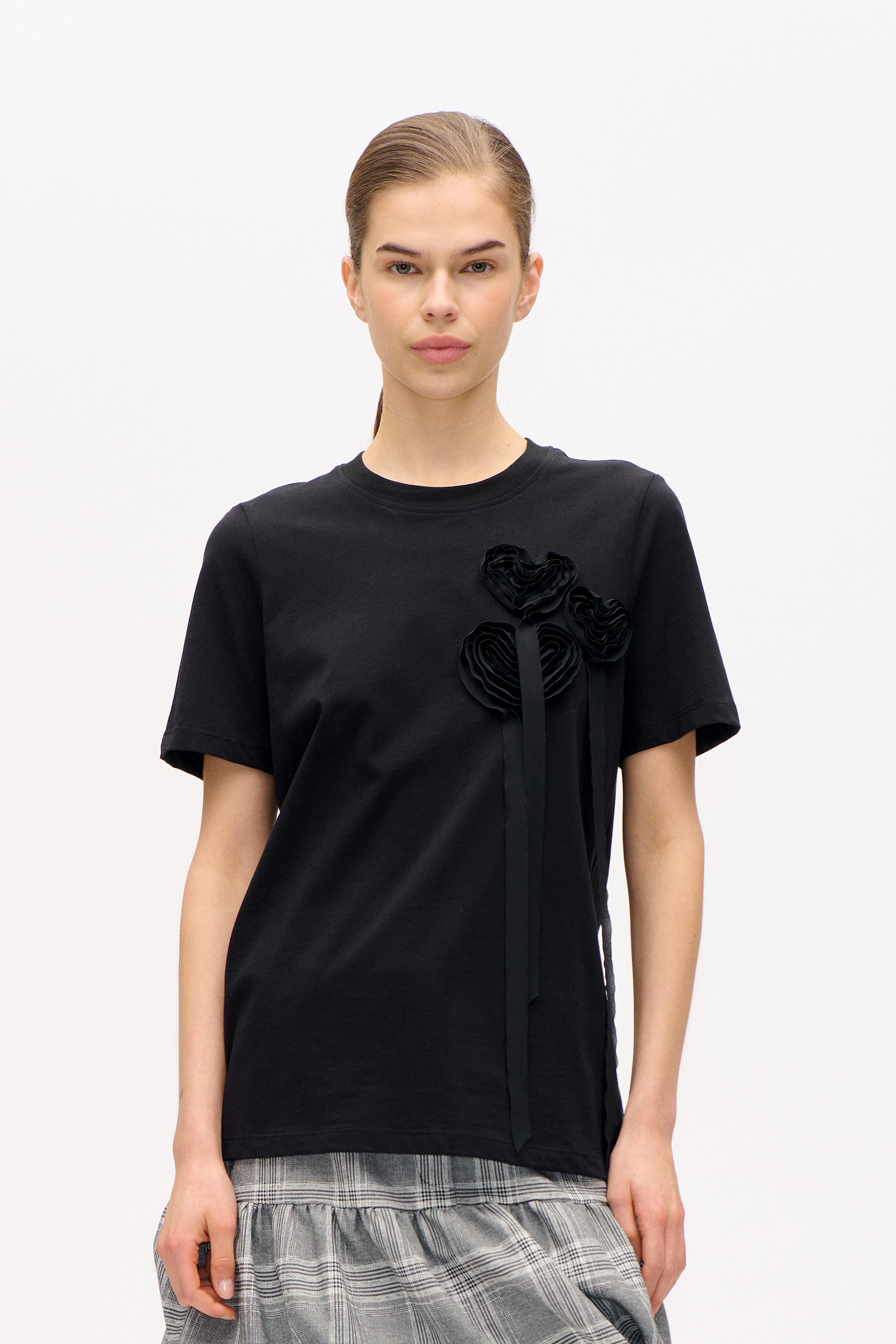 24699_9999_DETAIL.jpg media file