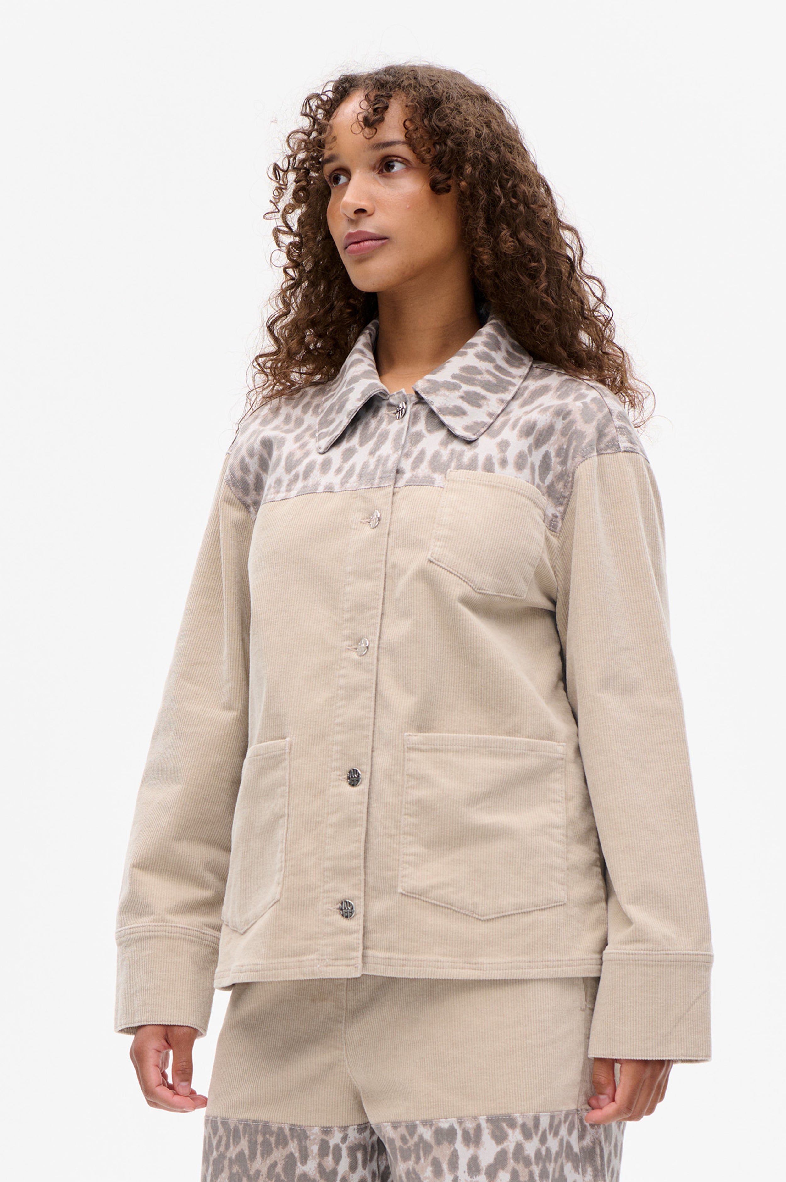 24731_8224_DETAIL.png mediefil