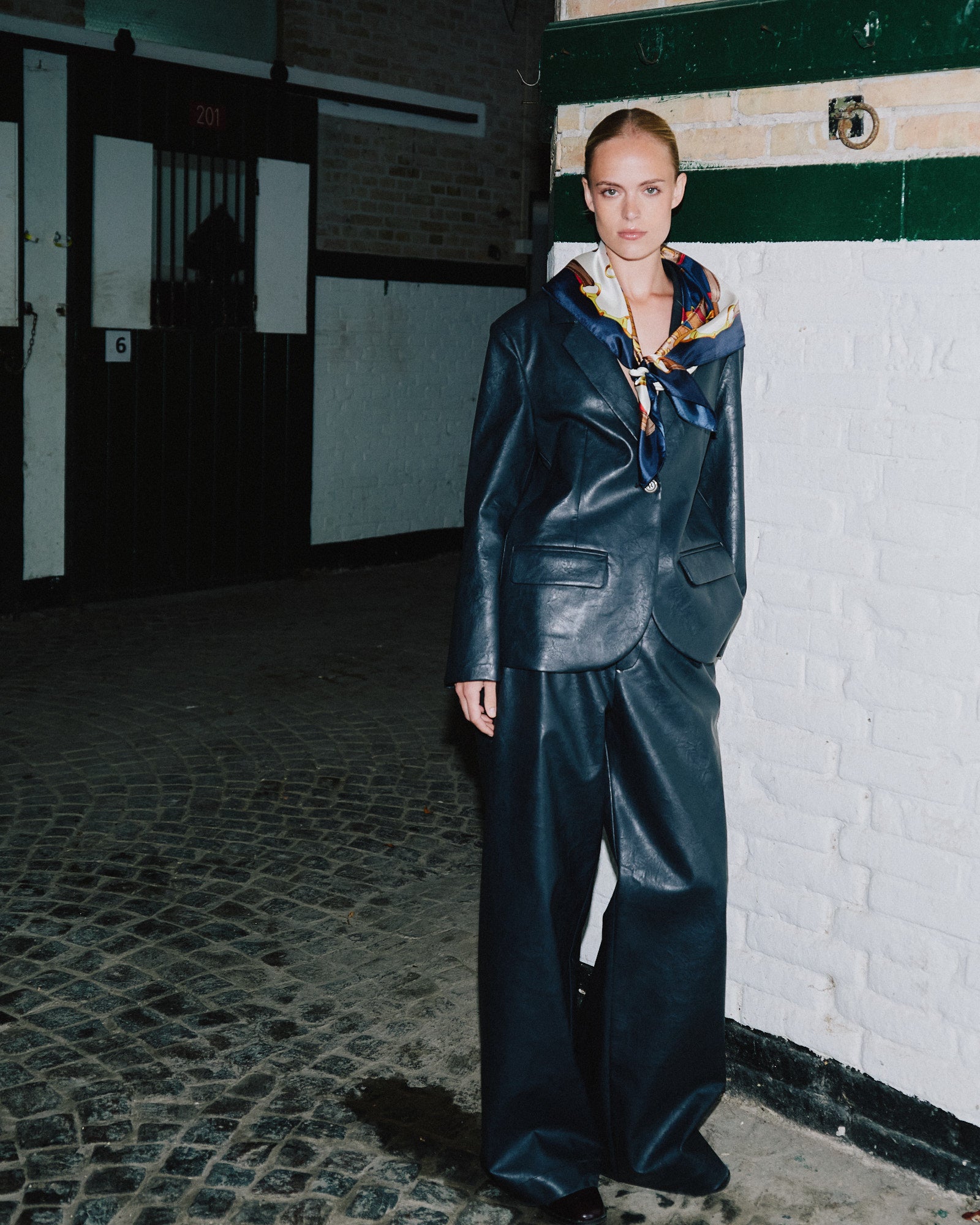 24753_7051_CAMPAIGN1.jpg media file