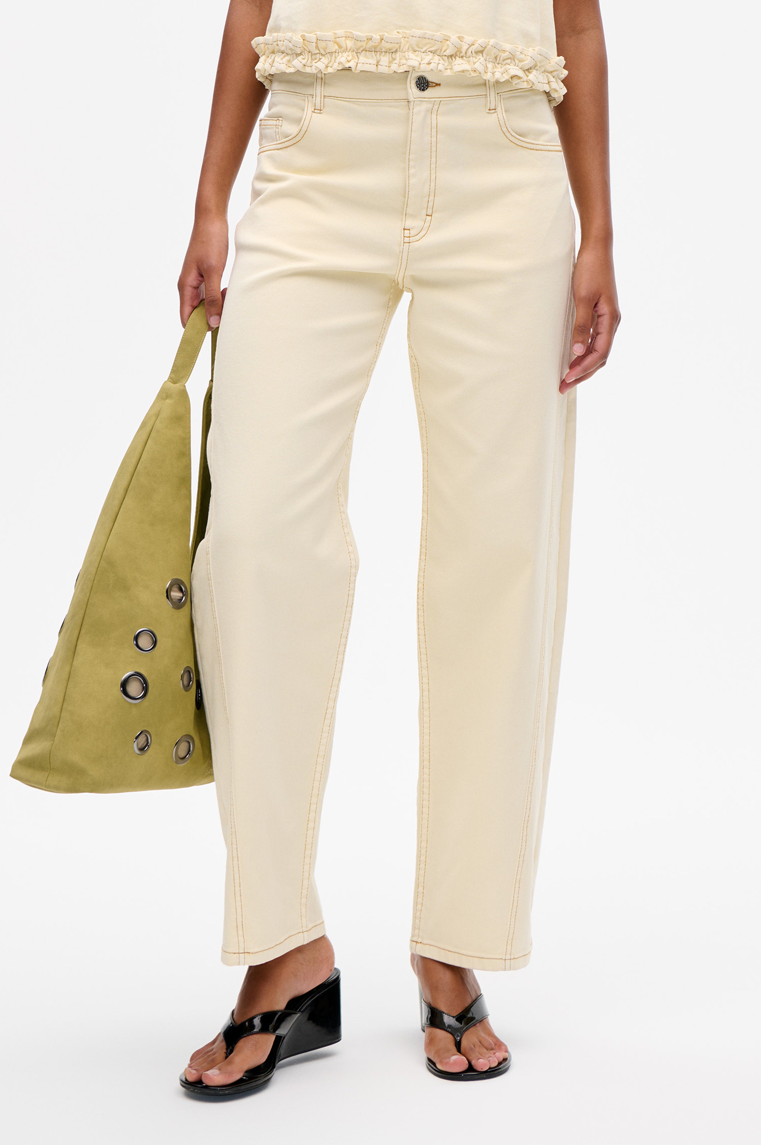 24807_3076_DETAIL.png media file