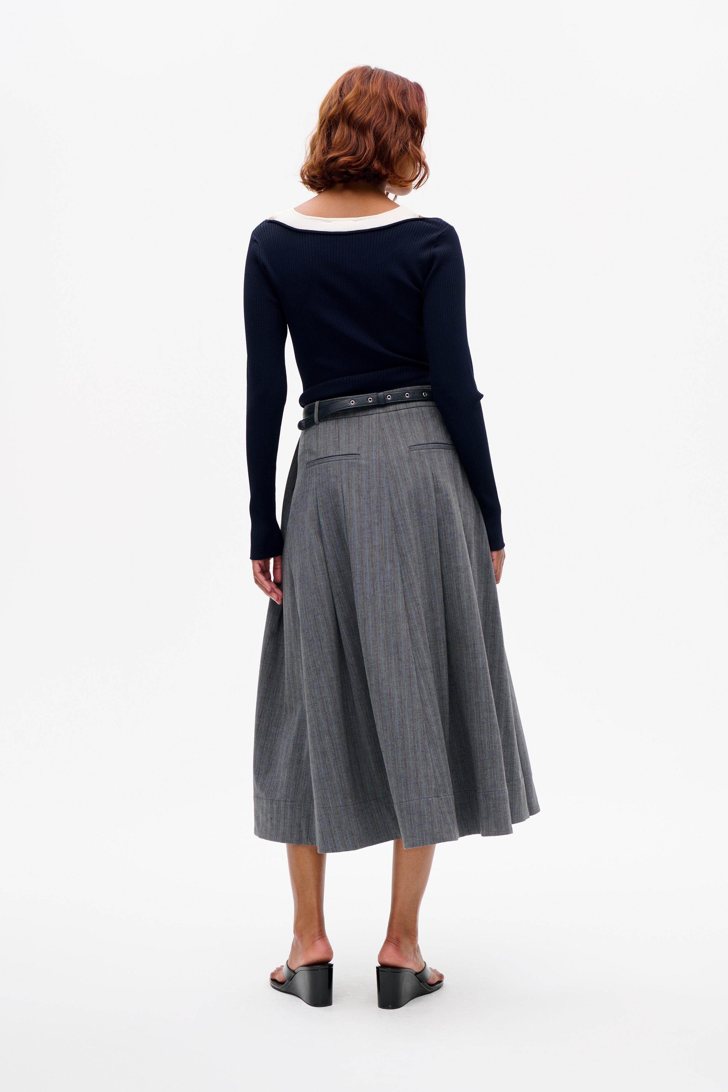 24831_7051_2.jpg media file