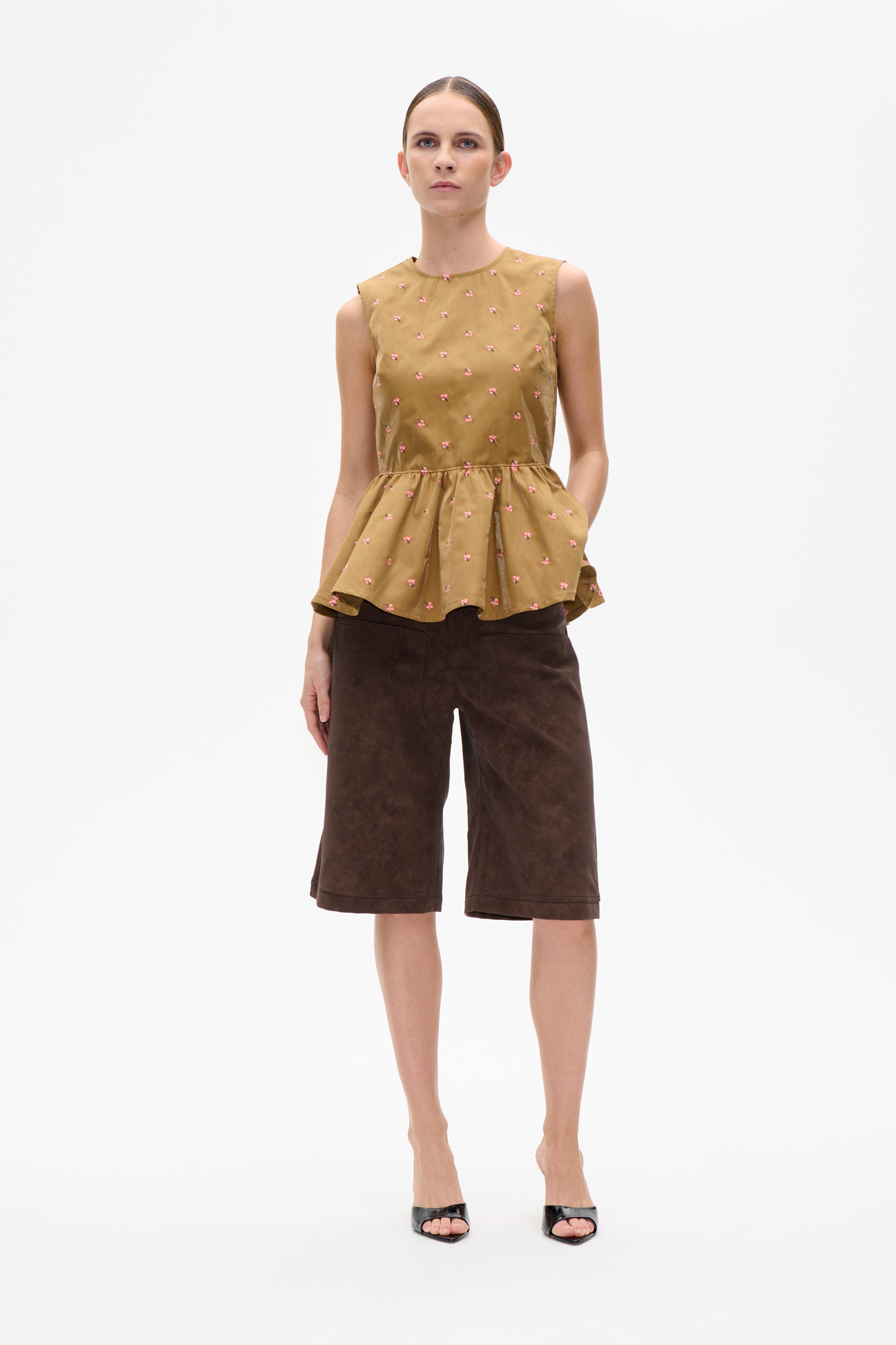 24927_8233_1.jpg media file