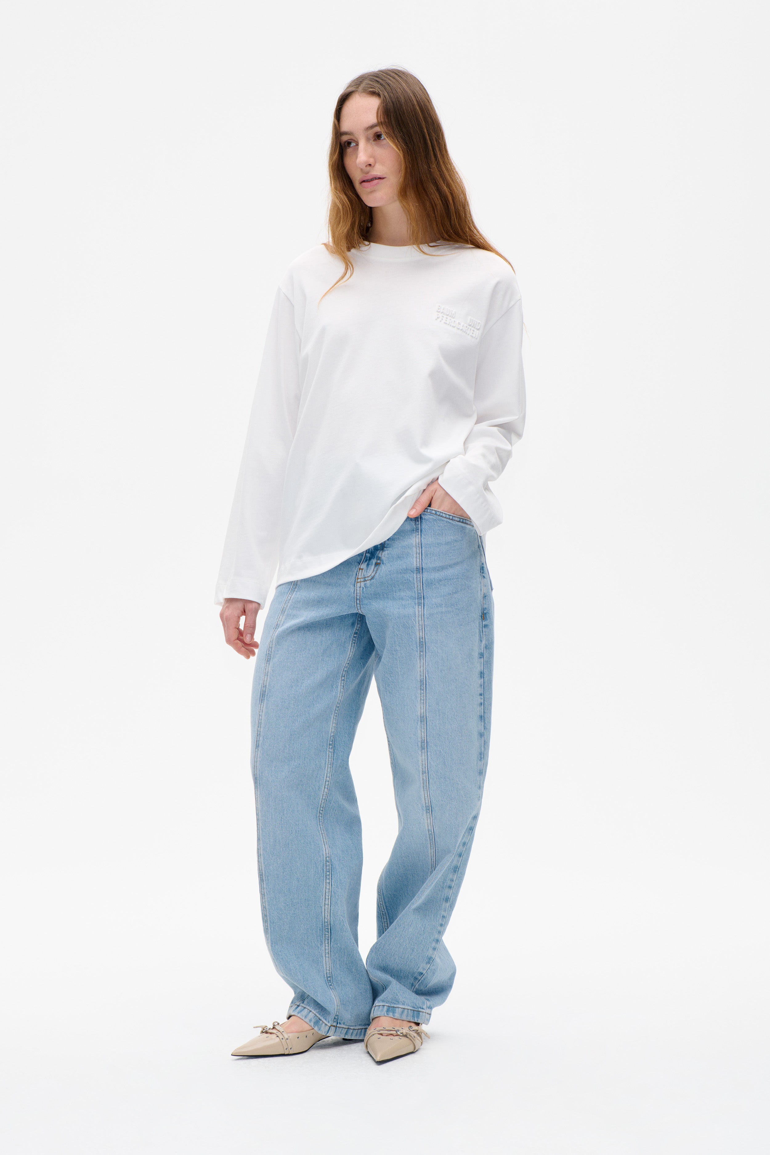 JEEVONA T-SHIRT | White