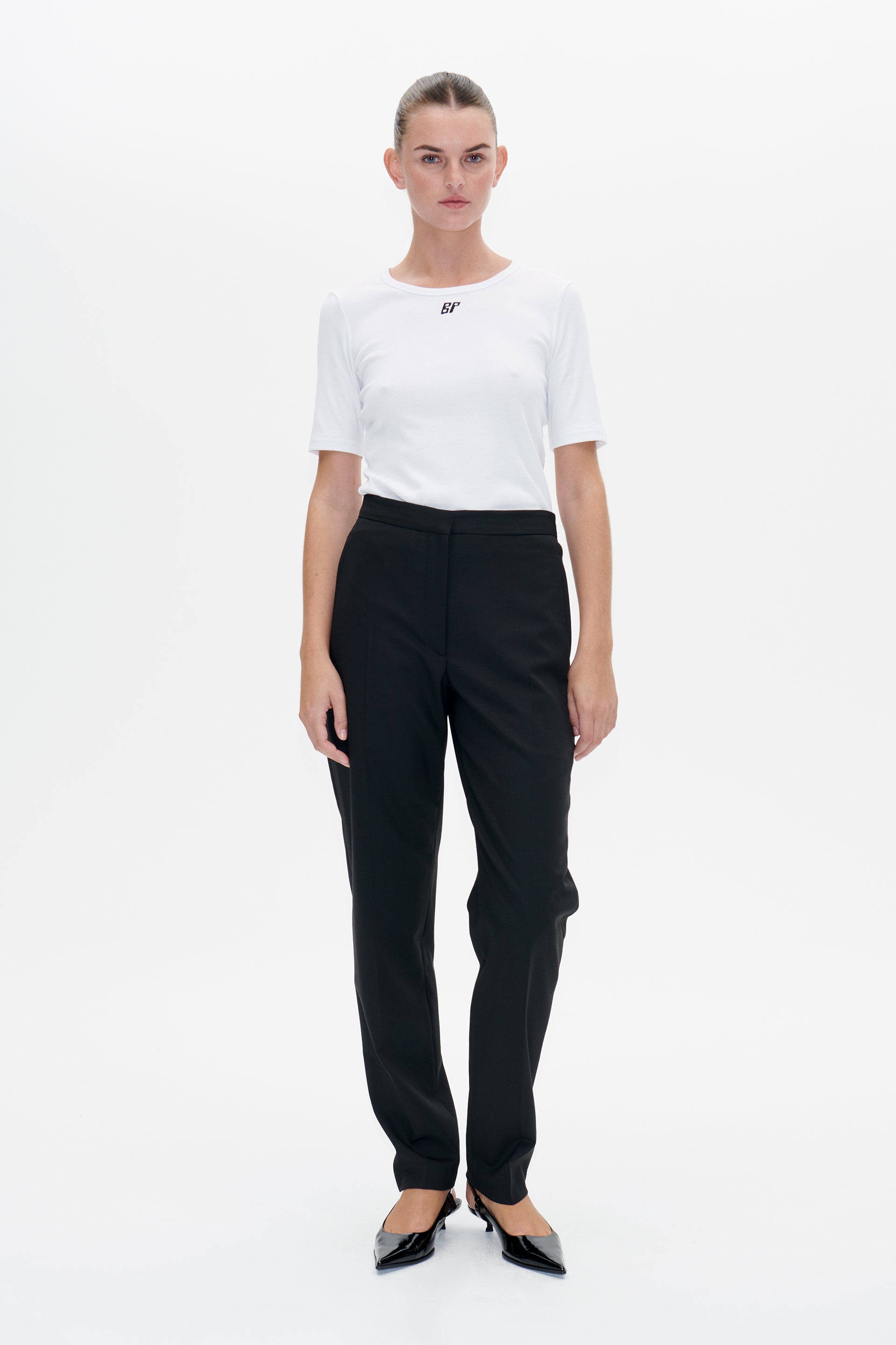 22065_9999_Lookfront.jpg mediefil