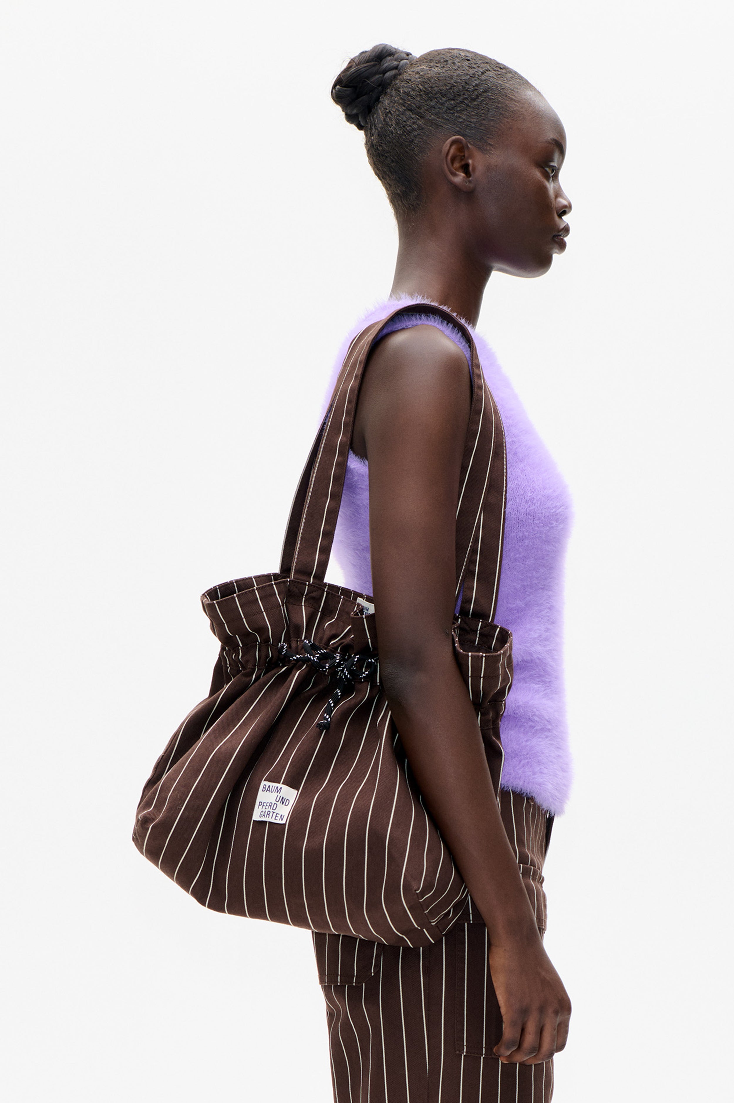 24376_1403_DETAIL.png media file