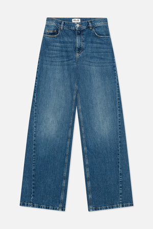 24711_7426_4.jpg media file