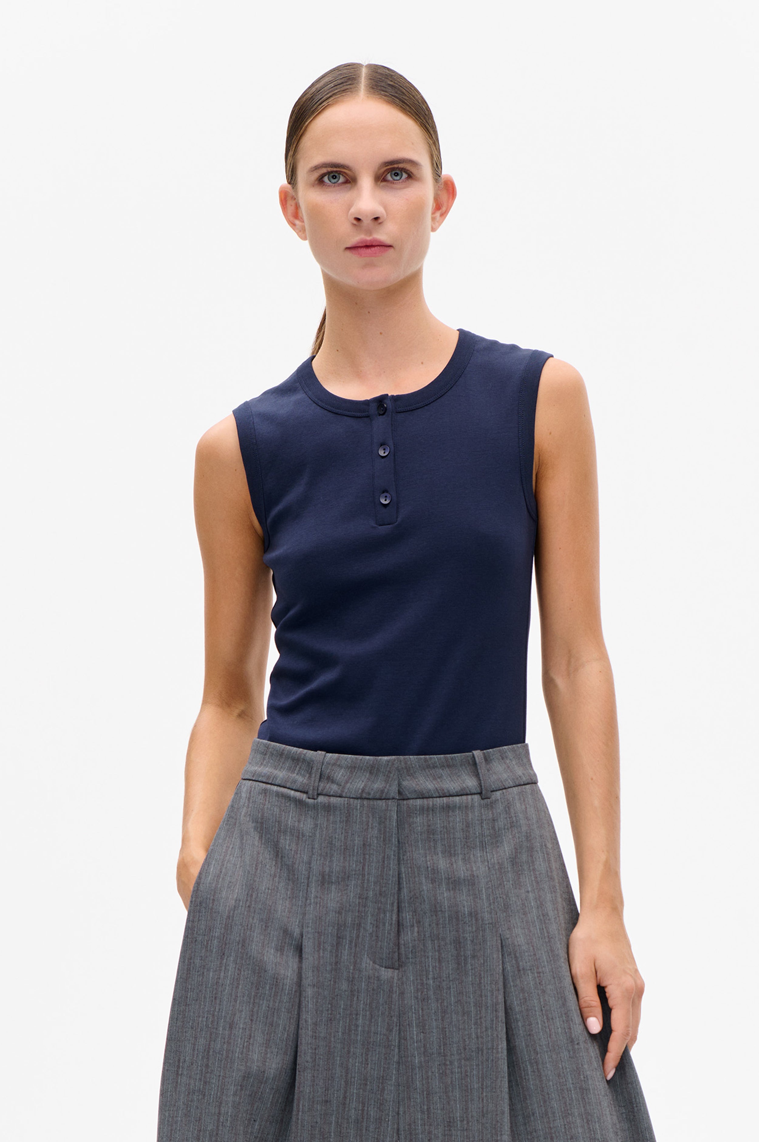 24774_7821_DETAIL.png media file