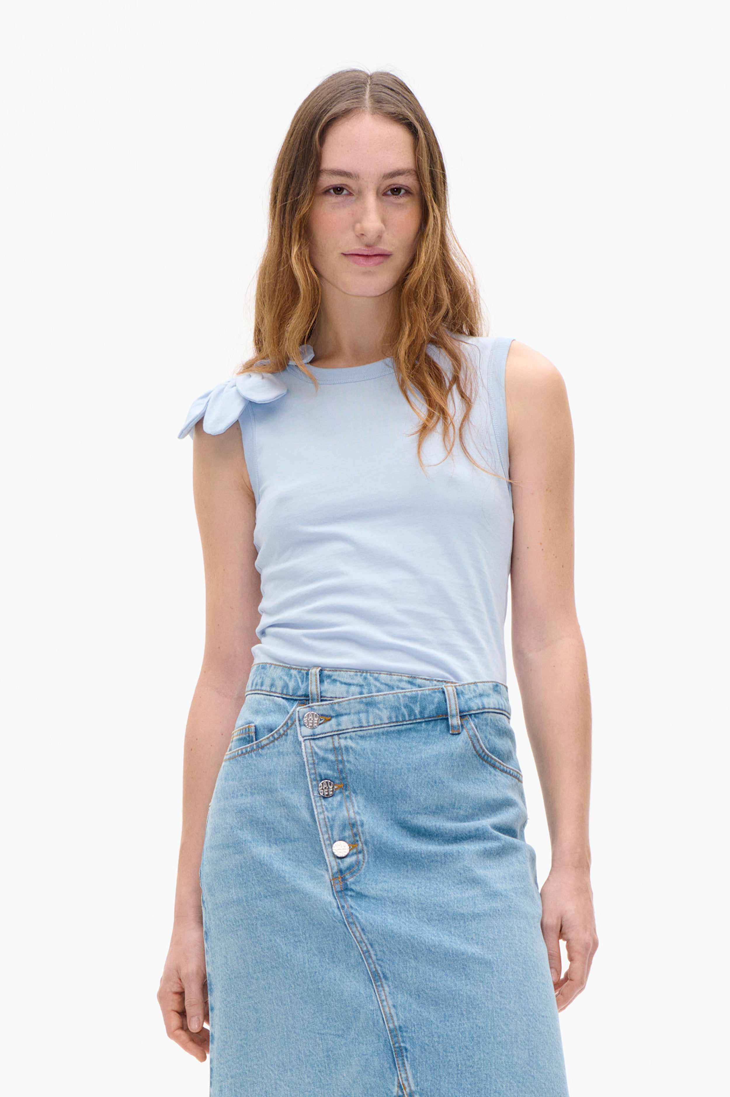 24956_7719_CROP.jpg media file