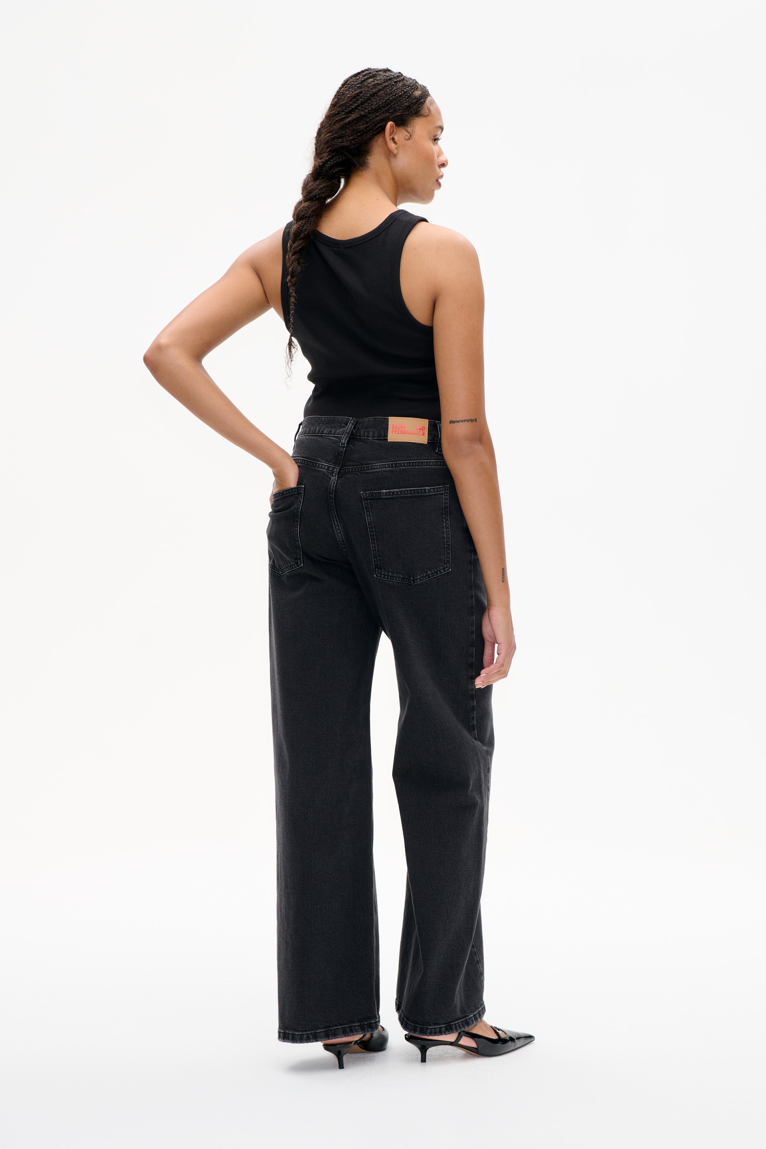 NO 03 JEANS | Black Washed Denim